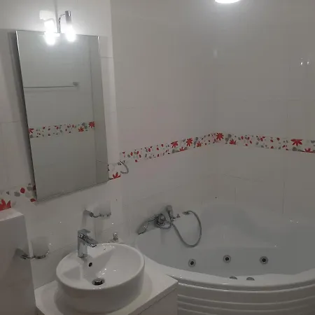 Apartament Cristina Apartment *